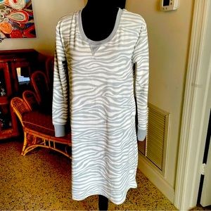 Echo Zebra Print Pullover Nightshirt! New Soft Warm Nightgown. Great condition